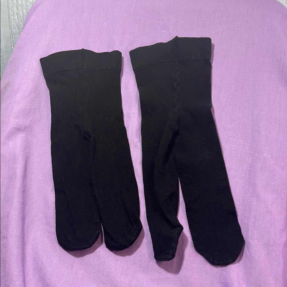 5 for $10 💜 black tights size 0-6 months